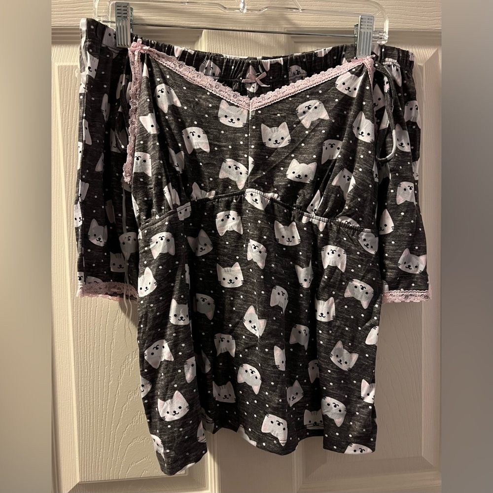 New Women’s Pyjamas Set Cats Shorts Camisole Grey Pink Animals XL Pillow Talk